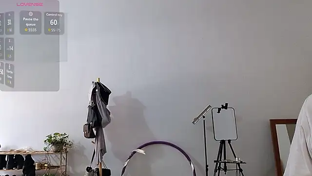 Snapshot of adele8731 chatting on November 2025 02:55:02 AM adele8731 online show from November 2025 02:55:02 AM