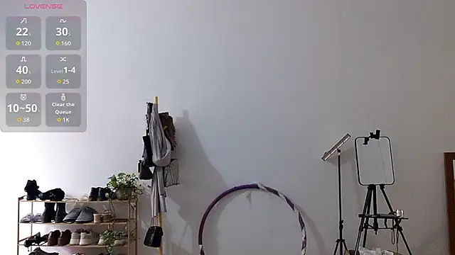 Snapshot of adele8731 chatting on December 2025 04:40:02 AM adele8731 online show from December 2025 04:40:02 AM