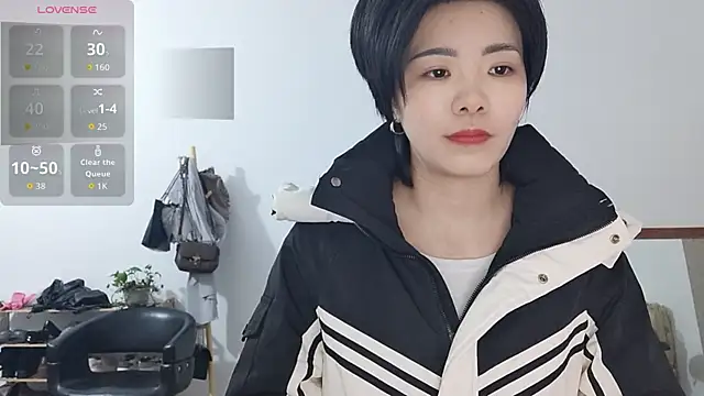 Snapshot of adele8731 chatting on December 2025 07:03:02 AM adele8731 online show from December 2025 07:03:02 AM