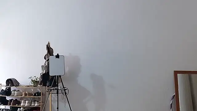 Snapshot of adele8731 chatting on January 2026 03:12:02 AM adele8731 online show from January 2026 03:12:02 AM