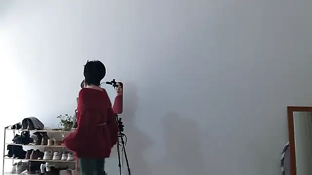 Snapshot of adele8731 chatting on January 2026 04:40:01 AM adele8731 online show from January 2026 04:40:01 AM