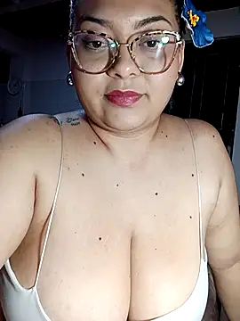 Snapshot of Anna_Lucia88 chatting on July 2026 08:17:02 AM Anna Lucia88 online show from July 2026 08:17:02 AM