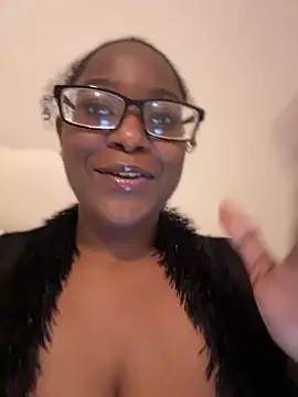 kaywest online show from May 2026 01:22:02 AM