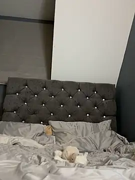 Blonde Bunny online show from April 2026 10:01:02 PM