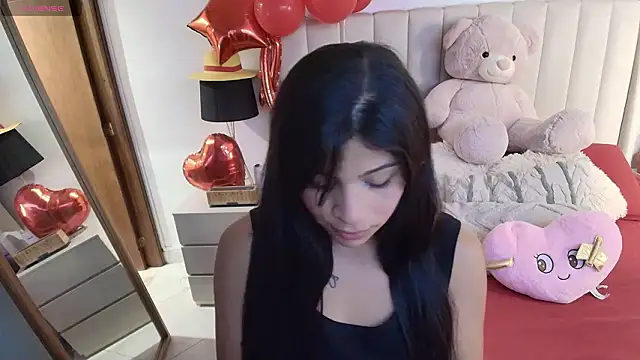 Snapshot of Emyii_ chatting on February 2026 11:09:01 PM Emyii online show from February 2026 11:09:01 PM