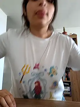 Emyii  online show from July 2026 02:31:01 PM