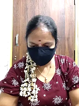 Queen-Neha online show from April 2026 06:12:02 PM