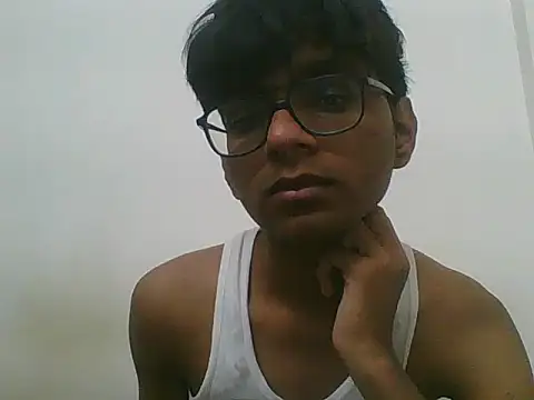 akshr1099 online show from November 2025 10:59:02 PM