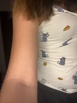 Sandrasnoww online show from December 2025 09:46:02 PM