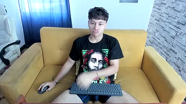 esteban rios  online show from November 2025 12:41:02 PM