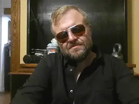 Snapshot of TheOneDonShaun chatting on June 2026 02:22:02 AM TheOneDonShaun online show from June 2026 02:22:02 AM