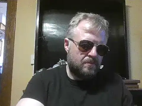 Snapshot of TheOneDonShaun chatting on June 2026 01:03:01 AM TheOneDonShaun online show from June 2026 01:03:01 AM