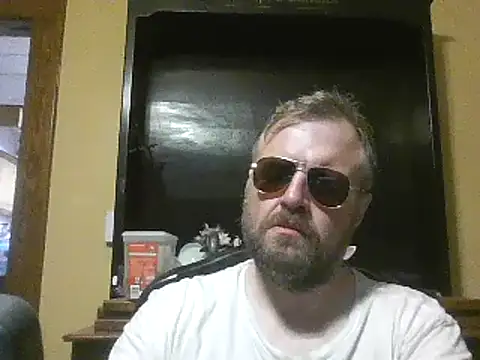 Snapshot of TheOneDonShaun chatting on June 2026 02:21:01 AM TheOneDonShaun online show from June 2026 02:21:01 AM