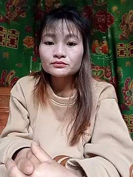 Lee-Thee online show from December 2025 01:22:02 AM