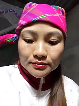 Lee-Thee online show from March 2026 12:05:01 AM