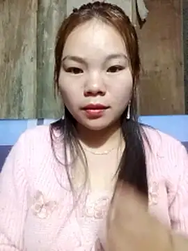 Snapshot of yu-zhen chatting on January 2026 06:12:02 PM yu-zhen online show from January 2026 06:12:02 PM