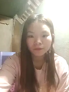 Snapshot of yu-zhen chatting on February 2026 05:05:02 AM yu-zhen online show from February 2026 05:05:02 AM