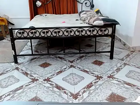 Snapshot of raveena_hot chatting on January 2026 02:21:02 PM raveena hot online show from January 2026 02:21:02 PM