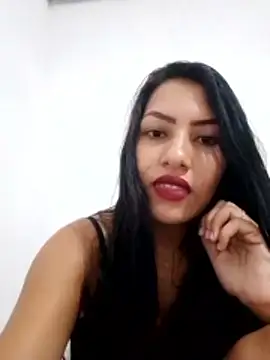 Snapshot of moreninhazinha chatting on November 2025 12:16:02 AM moreninhazinha online show from November 2025 12:16:02 AM