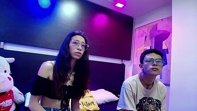 Snapshot of Lianna_and_Jean chatting on November 2025 12:42:02 PM Lianna and Jean online show from November 2025 12:42:02 PM