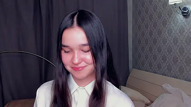 MeliaMelchiori online show from December 2025 09:31:02 PM