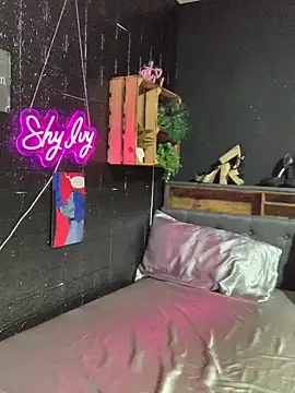 Snapshot of Shy-Ivy chatting on May 2026 08:49:02 PM Shy-Ivy online show from May 2026 08:49:02 PM