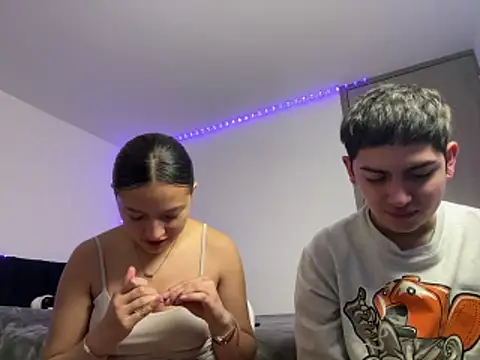 Zhara williams online show from April 2026 12:06:02 PM