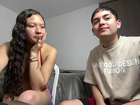 Snapshot of Zhara_williams chatting on May 2026 01:27:01 PM Zhara williams online show from May 2026 01:27:01 PM