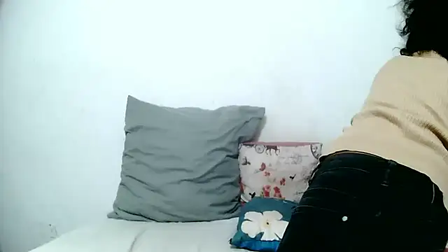 Snapshot of BrunetteNaomi8 chatting on May 2026 08:03:02 PM BrunetteNaomi8 online show from May 2026 08:03:02 PM