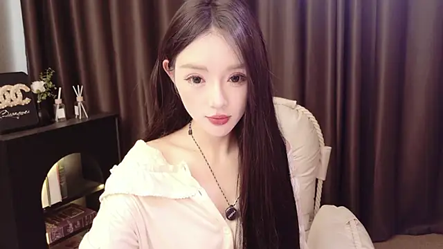 Snapshot of mammam520 chatting on April 2026 05:18:02 AM mammam520 online show from April 2026 05:18:02 AM