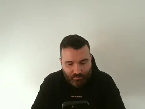 Snapshot of Yasinozturk3232 chatting on November 2025 11:10:03 AM Yasinozturk3232 online show from November 2025 11:10:03 AM