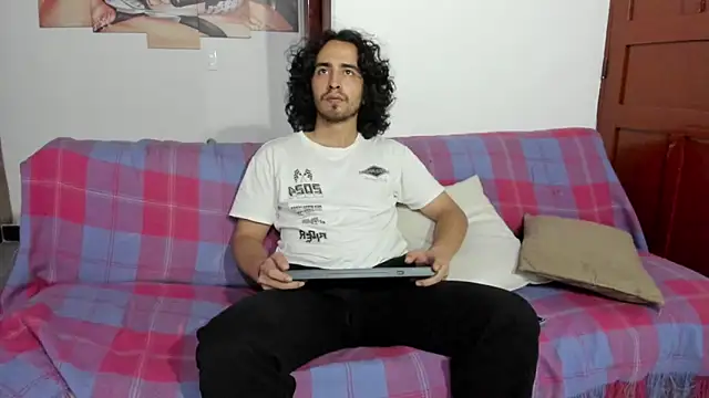 Jave rave online show from February 2026 08:38:01 PM