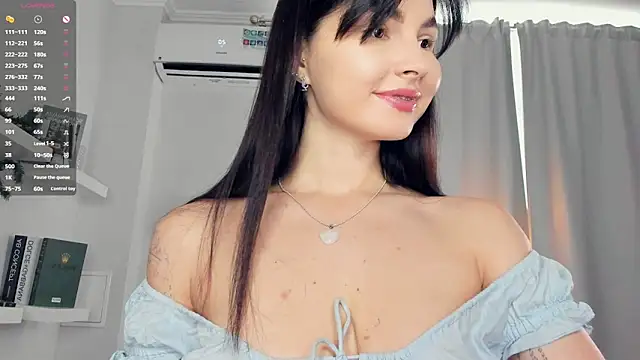 Snapshot of FeliciaKogen chatting on June 2026 07:29:02 AM FeliciaKogen online show from June 2026 07:29:02 AM