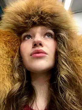 Snapshot of RussianWoman chatting on December 2025 04:43:02 AM RussianWoman online show from December 2025 04:43:02 AM