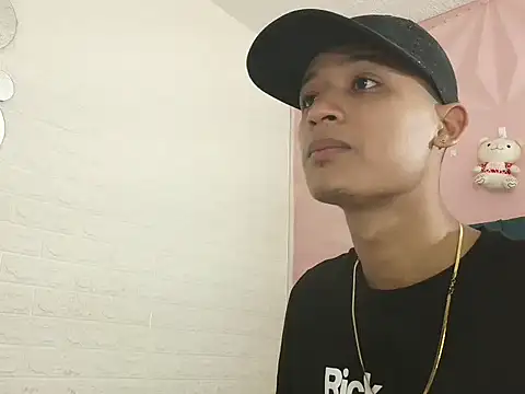 willytal2025 online show from December 2025 02:03:01 PM