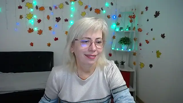 LaurenWishy online show from November 2025 06:06:02 AM