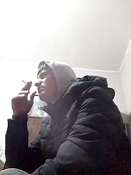 uiuftyrrtydre online show from November 2025 08:47:01 AM