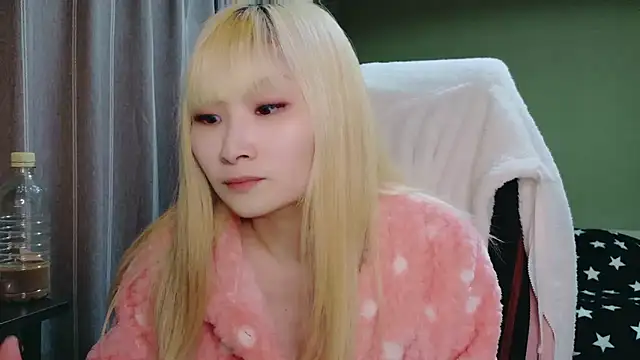 Snapshot of miyu0003 chatting on December 2025 08:54:01 AM miyu0003 online show from December 2025 08:54:01 AM