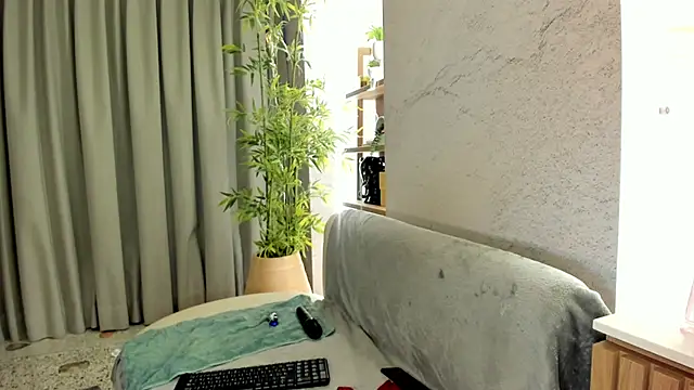 Snapshot of IsabelaStefano chatting on April 2026 03:19:01 AM IsabelaStefano online show from April 2026 03:19:01 AM