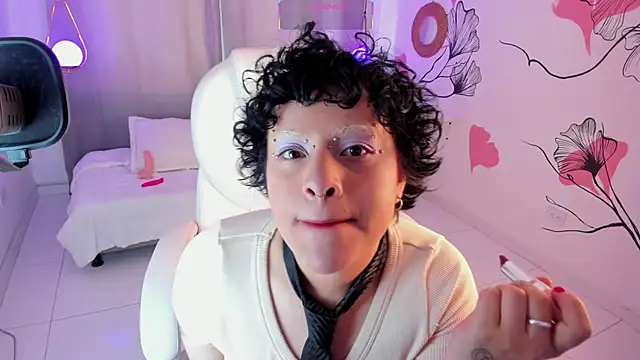 Alaska deluxe online show from December 2025 08:46:01 PM