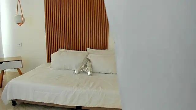 Alaska deluxe online show from January 2026 09:09:01 PM