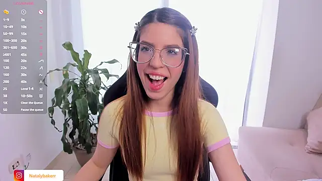 Snapshot of Nat_Bakerss chatting on May 2026 07:21:01 PM Nat Bakerss online show from May 2026 07:21:01 PM