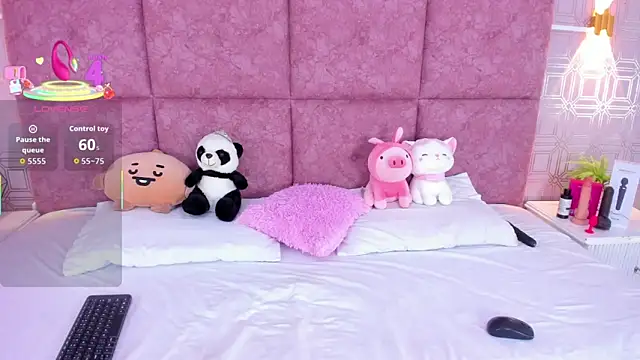 NathalieRoss1 online show from March 2026 05:35:01 AM