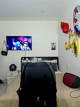 Snapshot of hot-shaved-baby chatting on November 2025 07:12:01 PM hot-shaved-baby online show from November 2025 07:12:01 PM