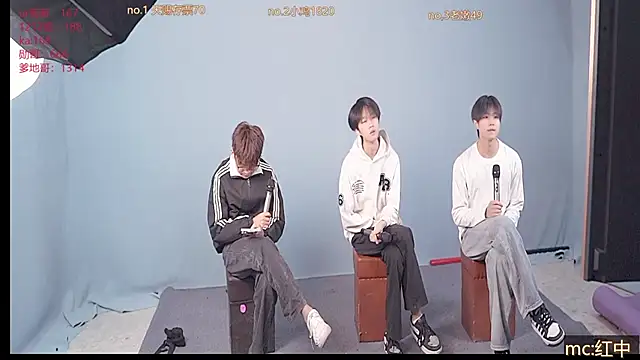 Snapshot of Cosplay__ chatting on November 2025 12:05:01 PM Cosplay online show from November 2025 12:05:01 PM