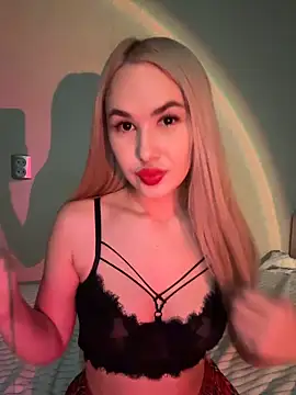 Miss Alisse online show from December 2025 05:43:02 PM