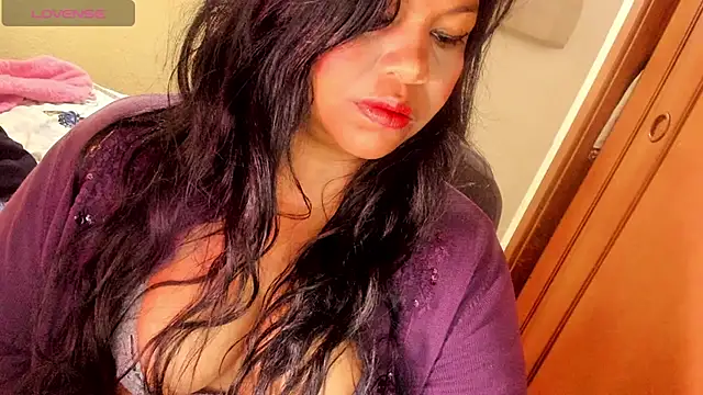 Snapshot of ebonycamelia chatting on July 2026 12:07:01 PM ebonycamelia online show from July 2026 12:07:01 PM