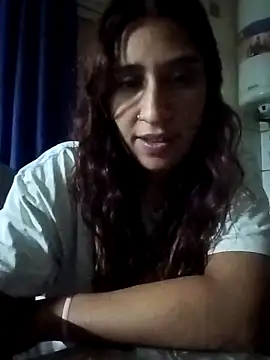 Snapshot of cata_bronw chatting on April 2026 04:13:02 AM cata bronw online show from April 2026 04:13:02 AM