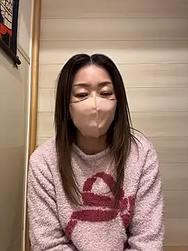 Snapshot of ---AN--- chatting on January 2026 02:43:02 PM ---AN--- online show from January 2026 02:43:02 PM