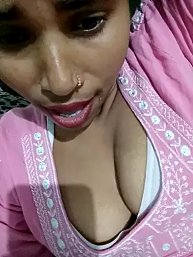 Hott myraa online show from December 2025 03:10:01 PM